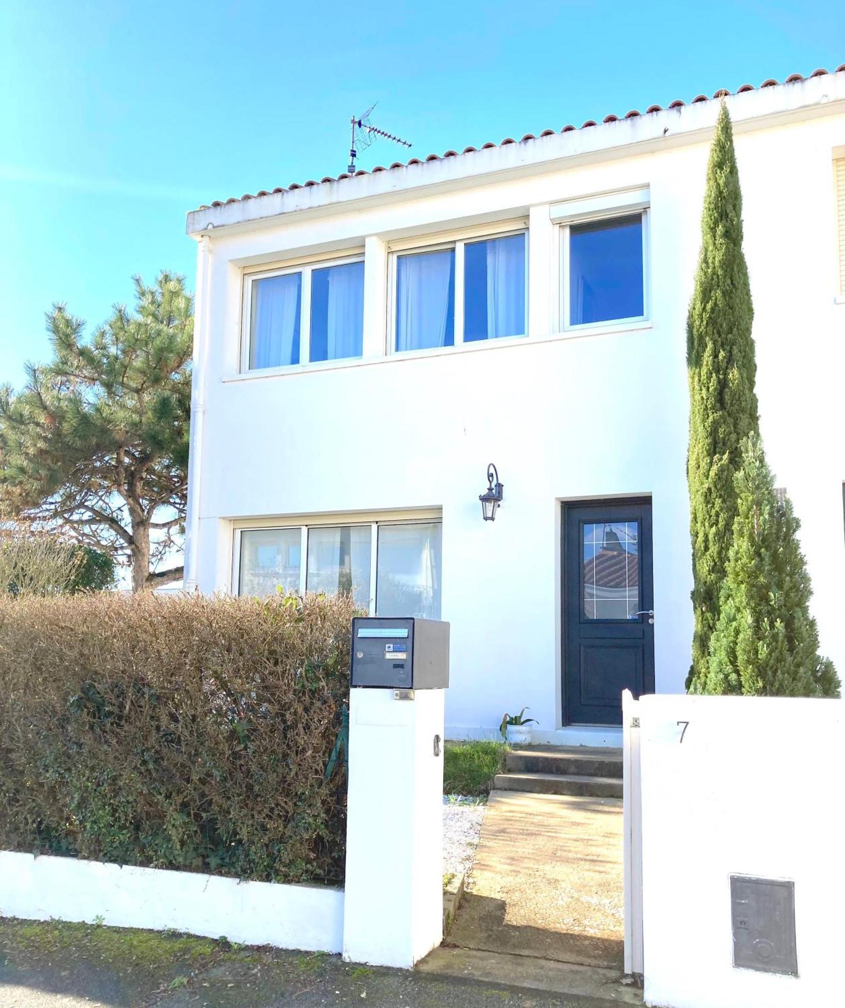 Maison Centre Avec Jardin , Terrasse, Et Garage Velos Casa de Férias *
